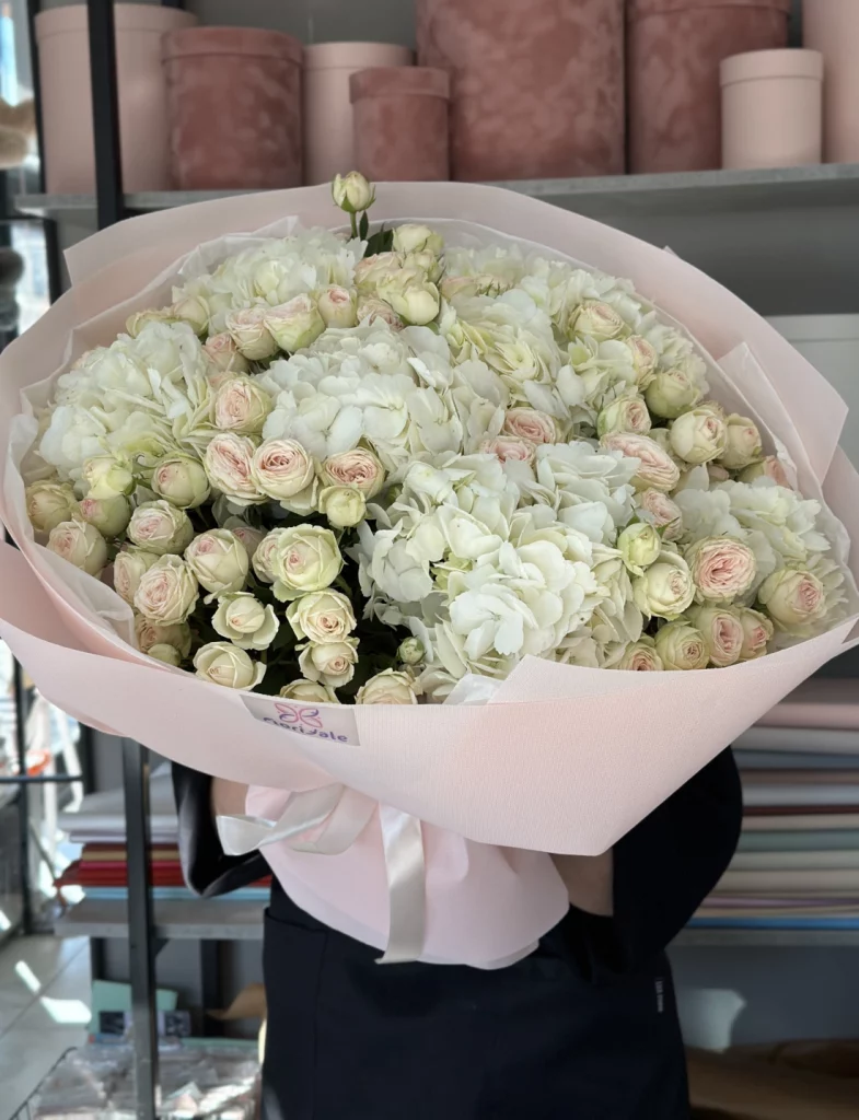 Классический букет Кремми: нежный аккорд в мелодии дня
